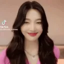 joy giggle /minho