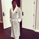 kevin hart looks