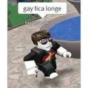 Gay fica longe 